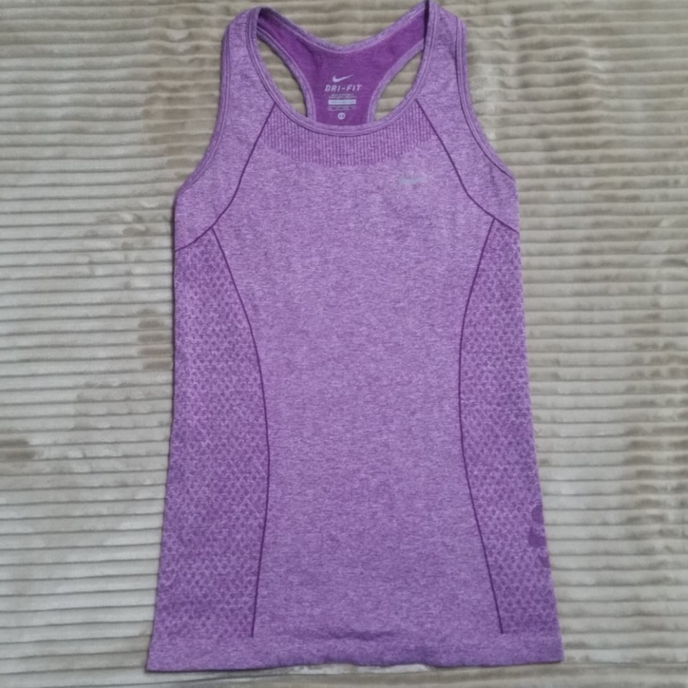 Nike Active Tank